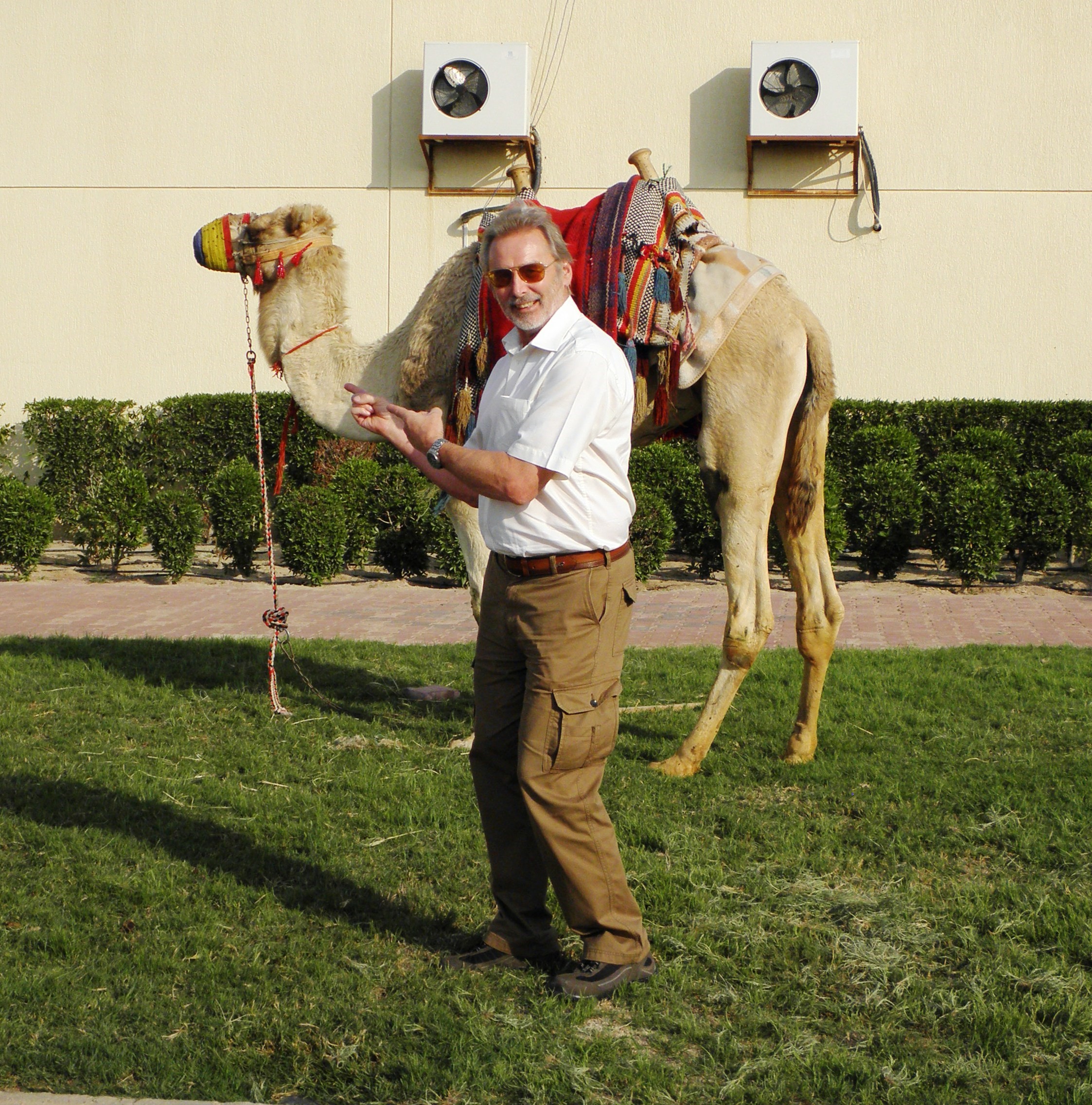 OLYMPUS DIGITAL CAMERA Shooting Lessons 2 Camel